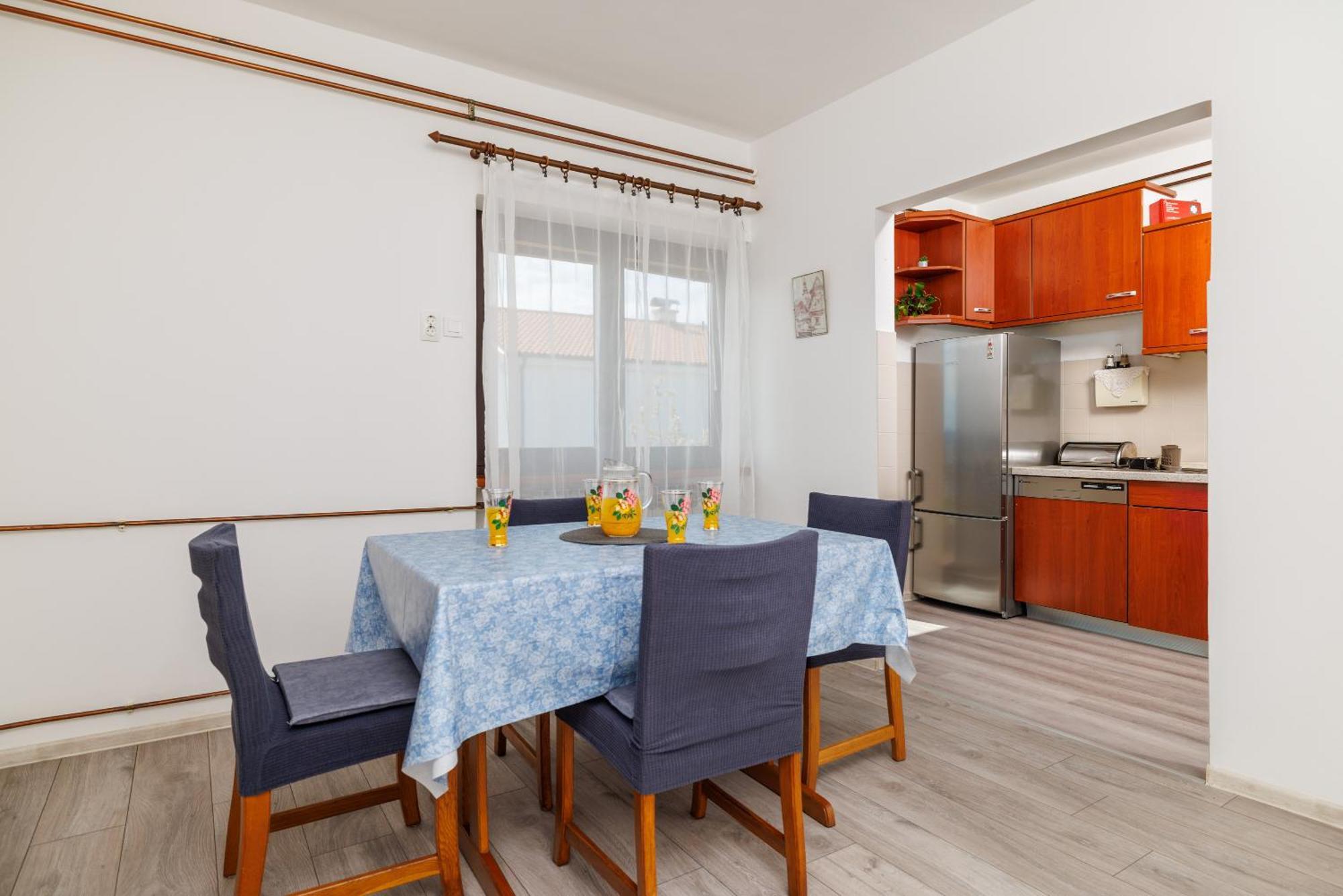 Apartment Tus A2 *